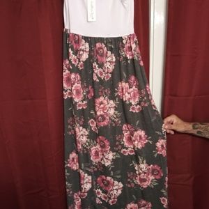 Mother Bee Maternity Dress